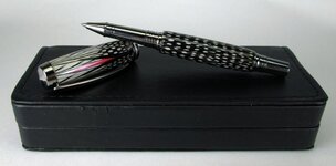 LarryDNJR PITH 2012-3.jpg
