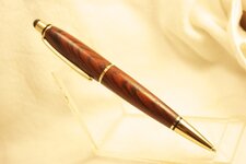 Cocobolo_Curvado_2.jpg