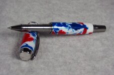 pen 096 (800 x 530).jpg
