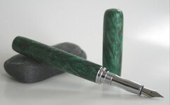 933-Green-black BEB.jpg