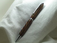 Diamondwood pen pics 006.JPG