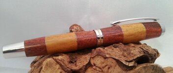 Jr. Gent II Rollerball Pen with Segmenting Cap On 41513.jpg