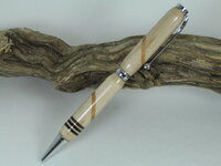 Maple and Cherry pen 006.JPG