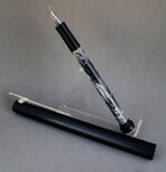 DSC02056 (677x700).jpg