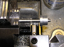 cuttingthreads1b.jpg