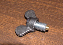 woodturningrest_wingnut1.jpg