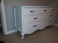 dresser pic2.jpg