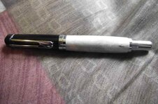 Pens 231.jpg