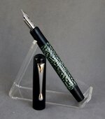 DSC03573 (621x700).jpg