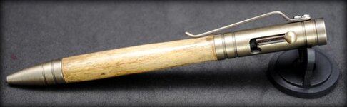 R1716_8x6.JPG