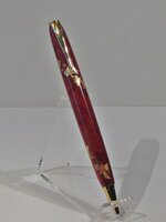 Curly Jarra with Gold Leaf.jpg