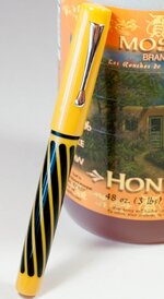 honeyc2.jpg