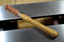 Spindle brush-s.JPG