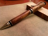 Pen DD.JPG