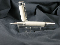 pen1.JPG