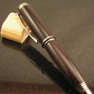 Ti Jr. Gent in Ebony