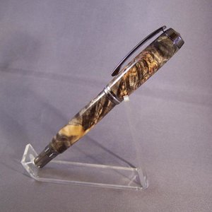 Black Titanium Jr Gent Fountain pen with Buckeye Burl