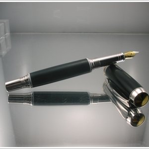 ebonite pen