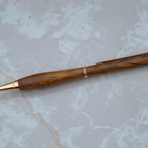 Walnut pen