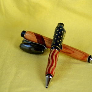 Stars and Stripes cigar pen and other cigar pen