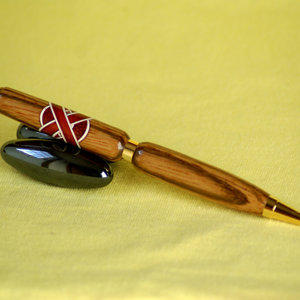 Marble wood blank with padauk celtic knot