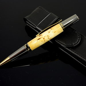 Australian Elegant Beauty in Birdseye Huon Pine