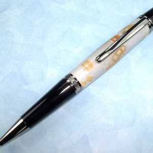 Pasta in Pearl Resin