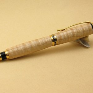 Sedona RB in Quilted Maple