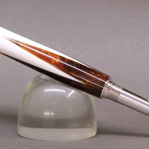 A pen for a Mafiosa buddy