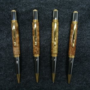 Christmas Pens 09
