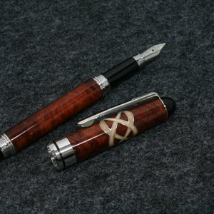 Christmas Pens 09