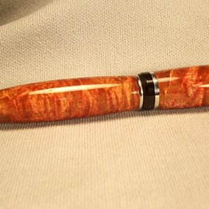 Dyed Big Leaf Maple Platinum cigar