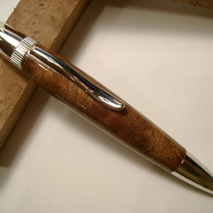 Walnut Burl - Atlas
