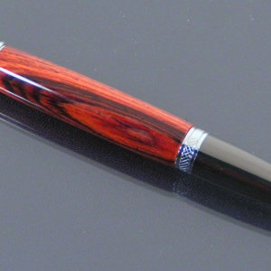 Sierra Black/chrome in Cocobolo