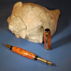 Amboyna Burl Baron Fountain