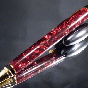 Red Crushed Velvet click cigar pen