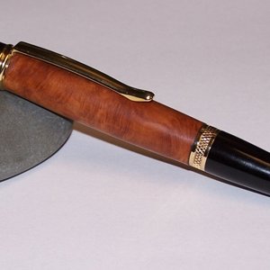 WS2 with 40 year old pipe Briar