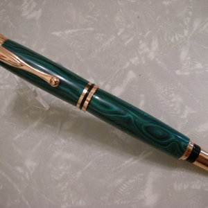 Jr Retro Copper Fountain in Green Malachite