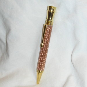Braided pen from gawdelpus