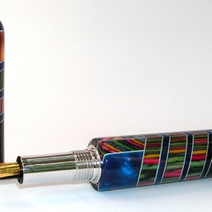 "Chevrons" A very fat desk fountain pen