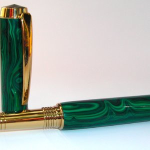 Closed ended Malachite Jr. Gent