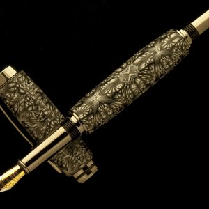Toni's Kali on Black Titanium Navigator