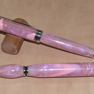 Pink Euro Pen and Perfume Dabber A