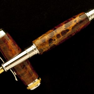 Amboyna Burl with Sapwood on Jr. Statesman