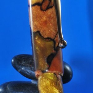 "Honey" Maple