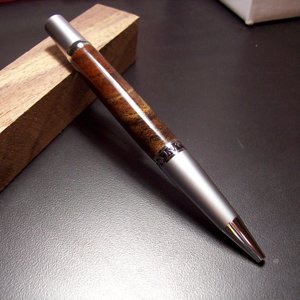 California Walnut Elegant Sierra