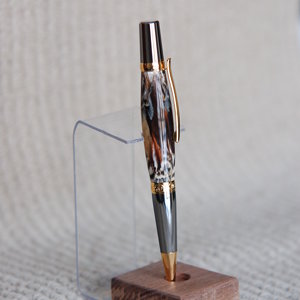 Pheasant Feathers / Wall Street Elegant Black Ti & Ti Gold