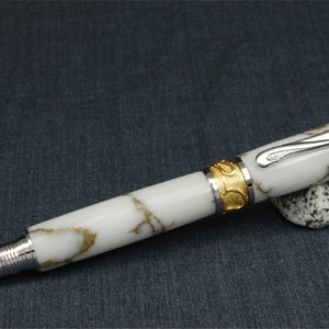 Pen098 too