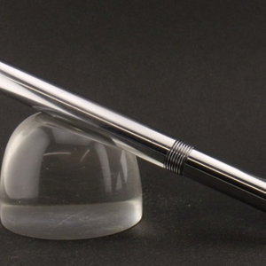 Bolt pen