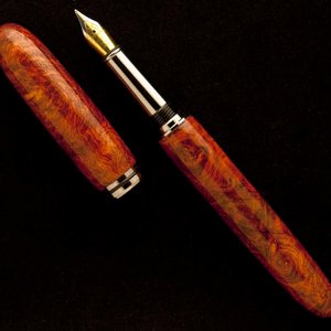 Double Closed Ended Amboyna Burl Navigator Fountain Pen